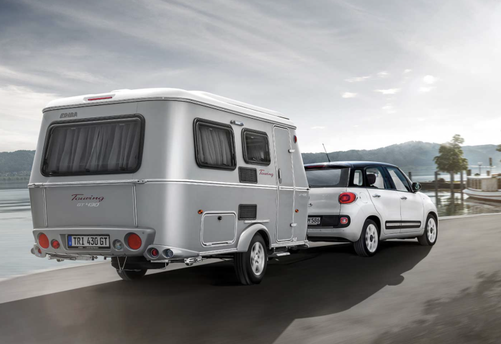 Towing Safety – Tips to stay safe on the road