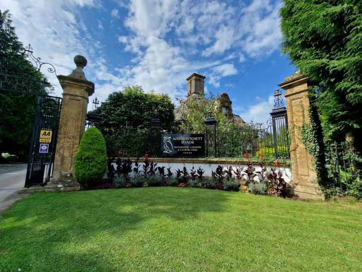 South Lytchett Manor – Thinking of visiting Dorset? Why not book yourself in (Local 5 star caravan site)