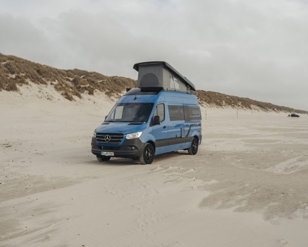 Hymer Campervans - Capri Blue [2]