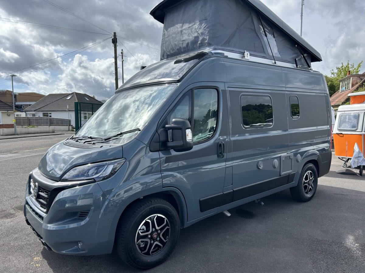 2024 Hymer Ayers Rock [25]
