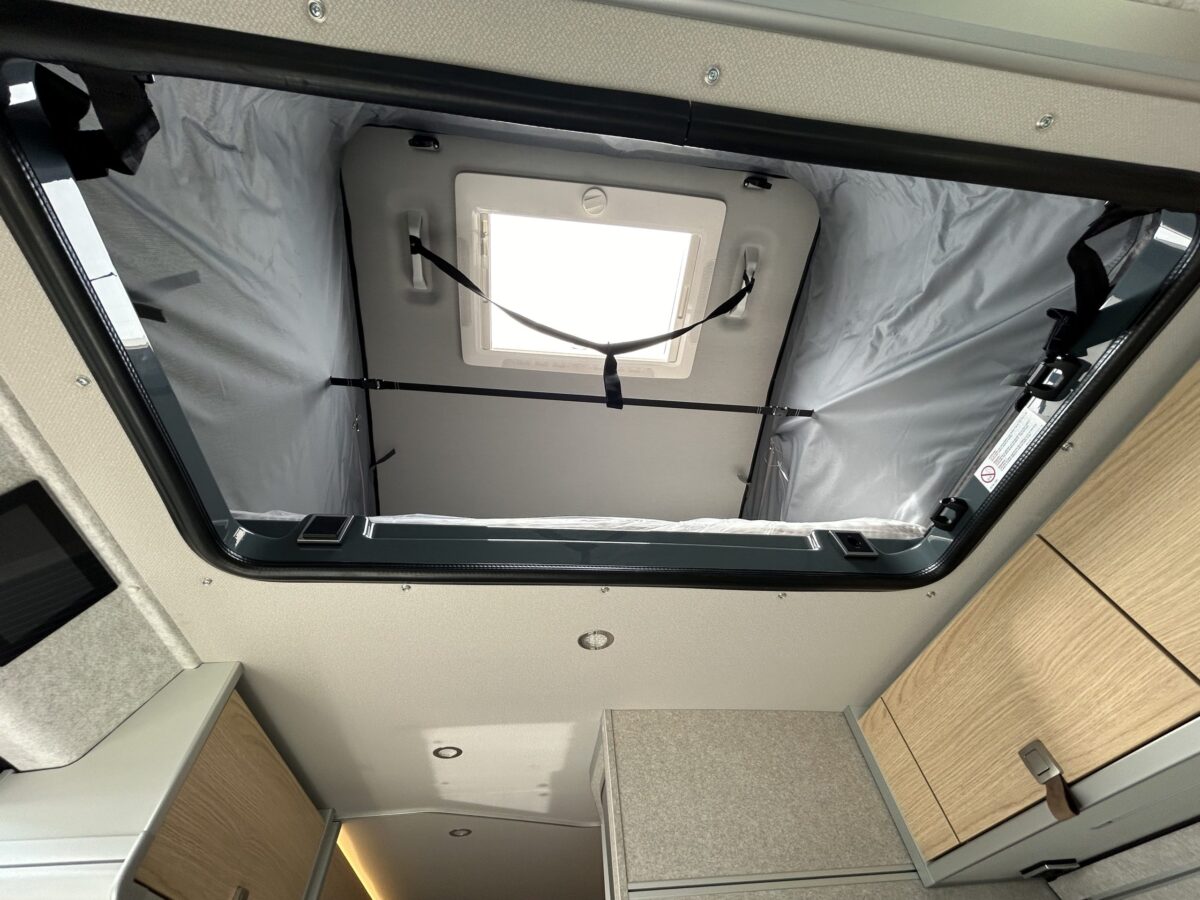2024 Hymer Ayers Rock [49]
