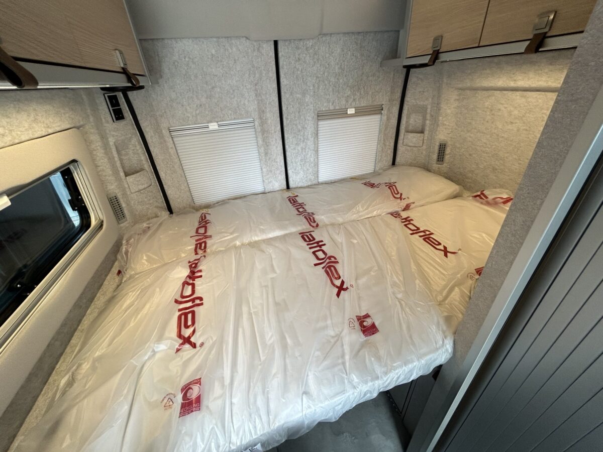 2024 Hymer Ayers Rock [47]
