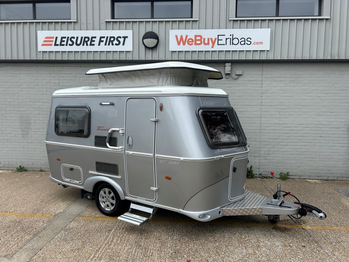 2017 Eriba Familia 320GT