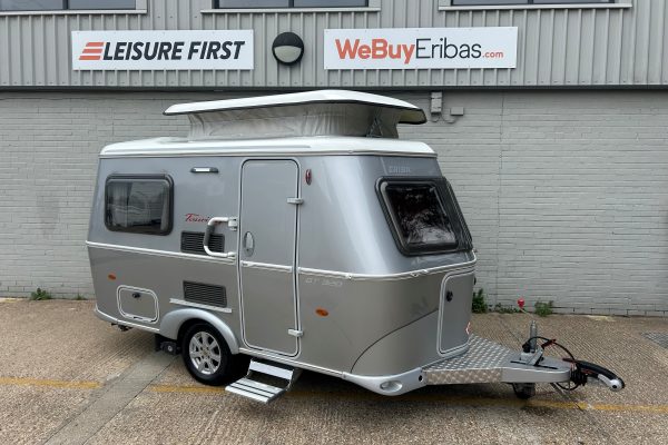 2017 Eriba Familia 320GT