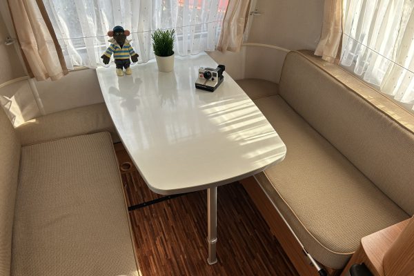 2012 Eriba Familia 320 [12]