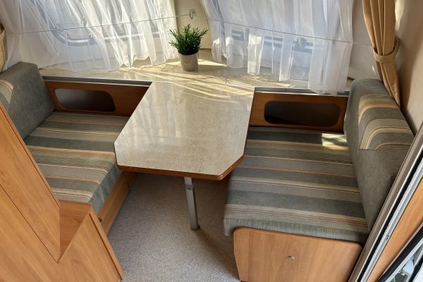 2006 Eriba Triton 430GT [6]