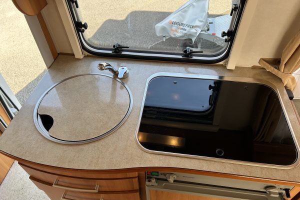 2006 Eriba Triton 430GT [8]