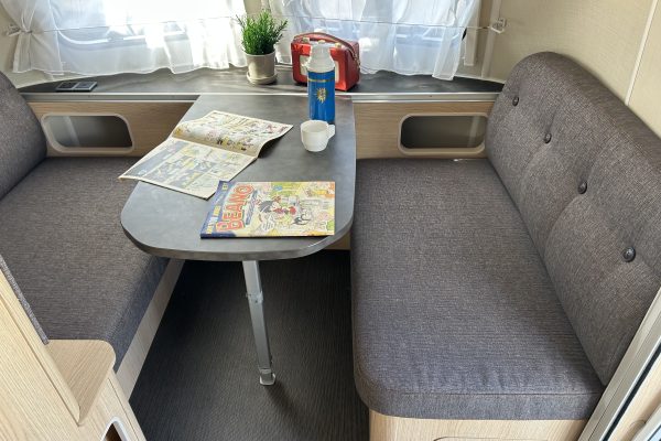 2018 Eriba Troll 530 60th Edition [6]