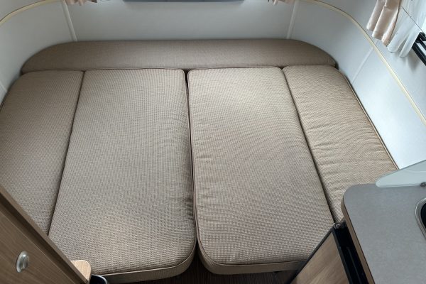 2013 Eriba Familia 310 [14]