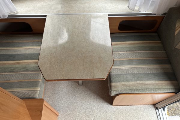 2006 Eriba Triton 430GT [6]