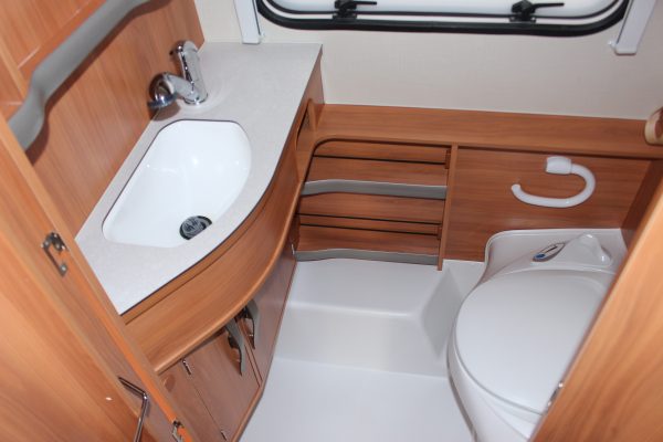 2018 Eriba Triton 430GT [12]