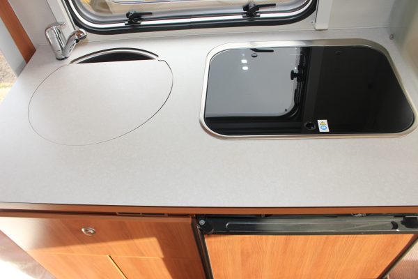 2018 Eriba Triton 430GT [8]