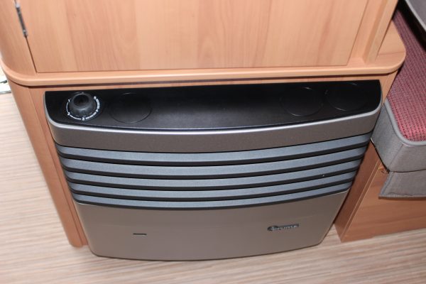 2016 Eriba Triton 410 [12]