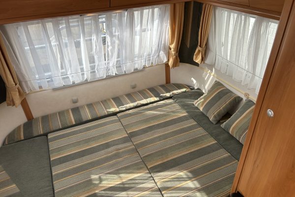 2007 Eriba Familia 320 [11]