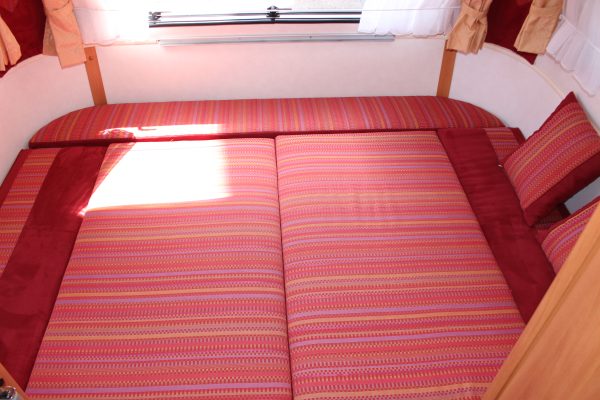 2007 Eriba Familia 320 [11]