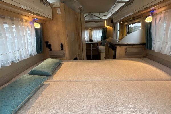 2019 Eriba Troll 530 60th Edition [21]