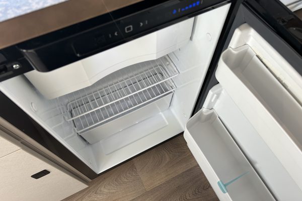 SOLD PRIOR TO LISTING! – 2023 ERIBA TROLL 540 LEGEND [9]