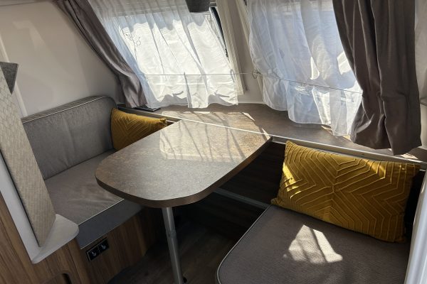 SOLD PRIOR TO LISTING! – 2023 ERIBA TROLL 540 LEGEND [5]