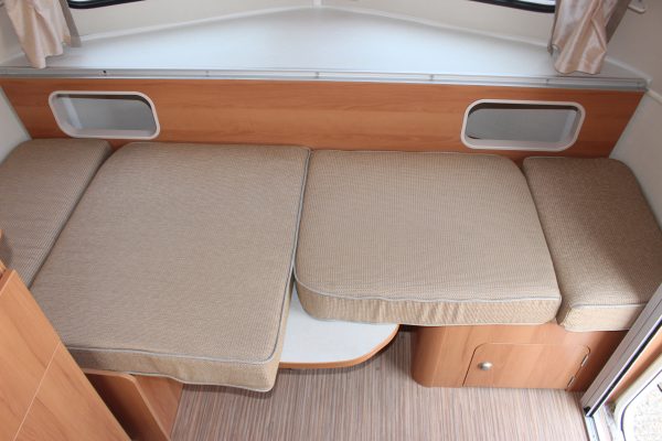 2014 Eriba Familia 310 [10]