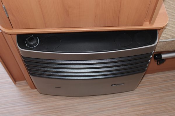 2014 Eriba Familia 310 [14]