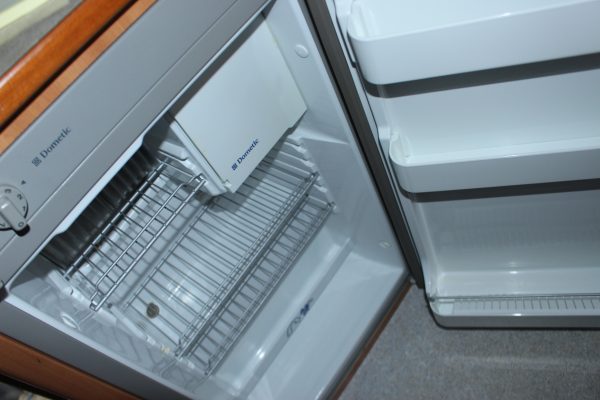 2006 Eriba Familia 320 [9]