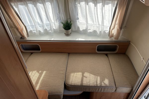 2015 Eriba Triton 430 [7]