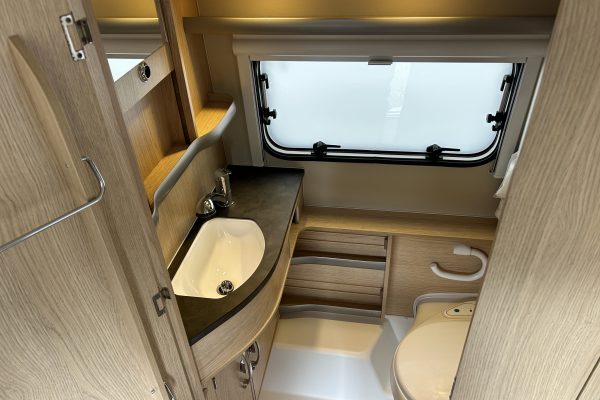 2019 Eriba Triton 43060th [13]