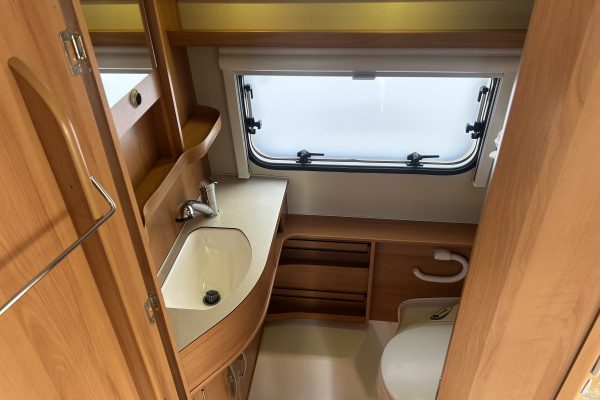 2015 Eriba Triton 430 [12]