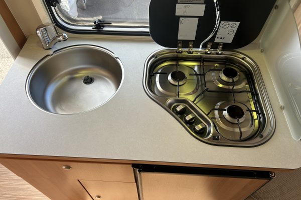 2015 Eriba Triton 430 [9]