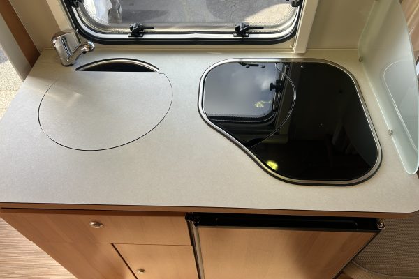 2015 Eriba Triton 430 [8]