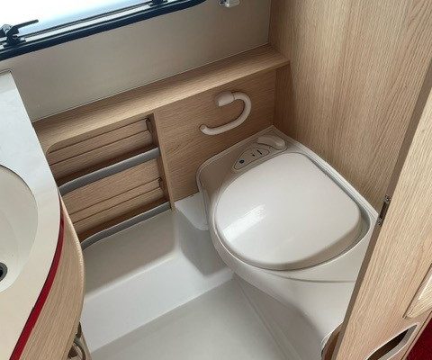 2021 Eriba Troll 530 Rockabilly [11]