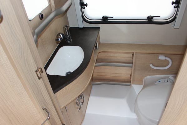 2018 Eriba Troll 530 60th Edition [13]