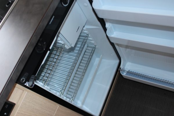 2018 Eriba Troll 530 60th Edition [12]