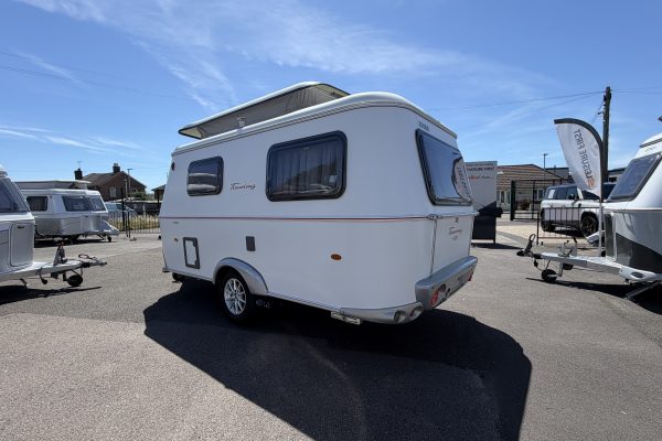 2016 Eriba Triton 430 [3]