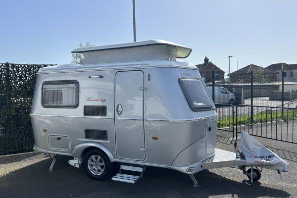 2018 Eriba Familia 320GT