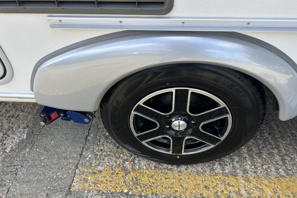 2016 Eriba Triton 430 [15]