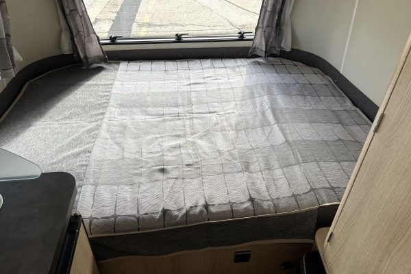 2018 Eriba Triton 43060th [12]