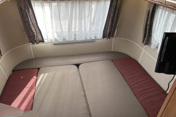 2016 Eriba Triton 430 [14]