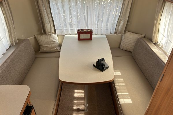 2018 Eriba Familia 320GT [11]