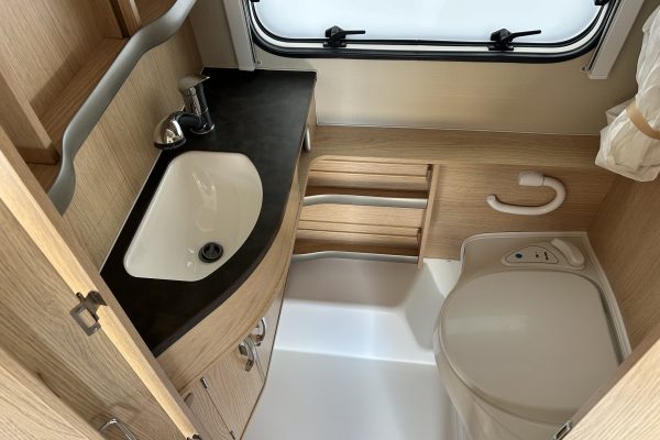 2018 Eriba Triton 43060th [11]