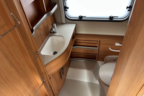 2018 Eriba Triton 430 [11]