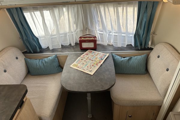 2022 Eriba Familia 310 60th [6]