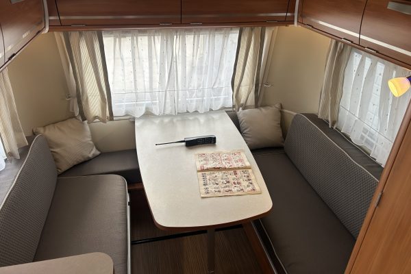2018 Eriba Familia 320GT [9]