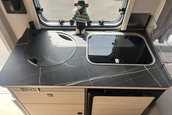 2023 ERIBA TROLL 530 URBAN [10]