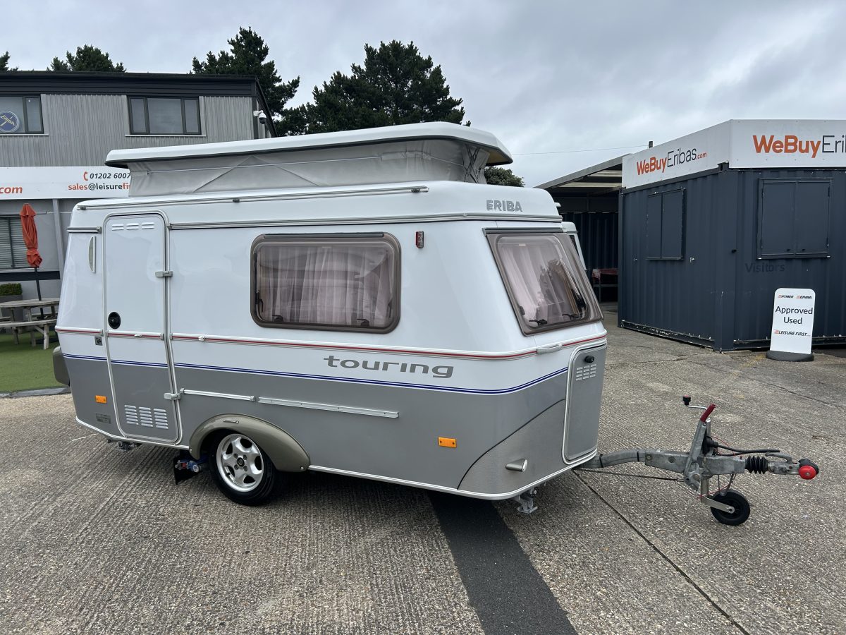 2004 Eriba Puck L 225