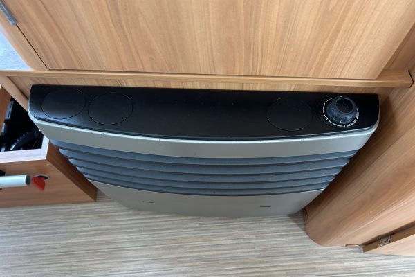 2017 Eriba Triton 430 [11]