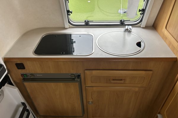 2004 Eriba Puck L 225 [5]
