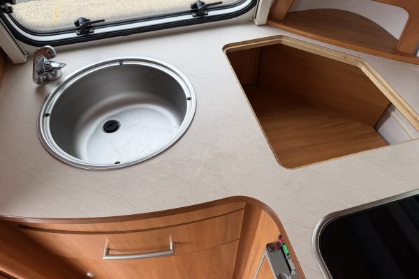 2009 Eriba Puck L 230 [6]