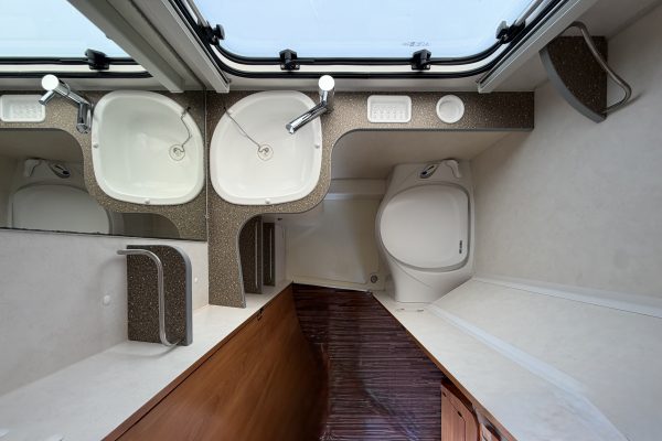 2009 Eriba Triton 430 [9]