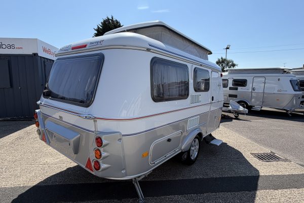 2009 Eriba Triton 430 [2]